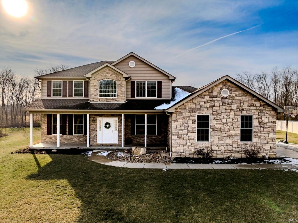 413 S Bridgewater Lane, Muncie, IN 47304
