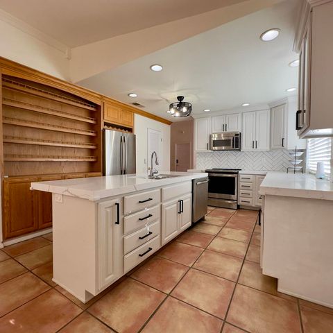 40064 Silktree Court, Palm Desert, CA 92260