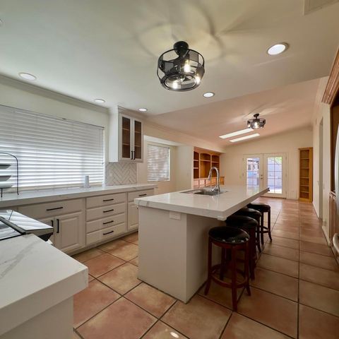 40064 Silktree Court, Palm Desert, CA 92260
