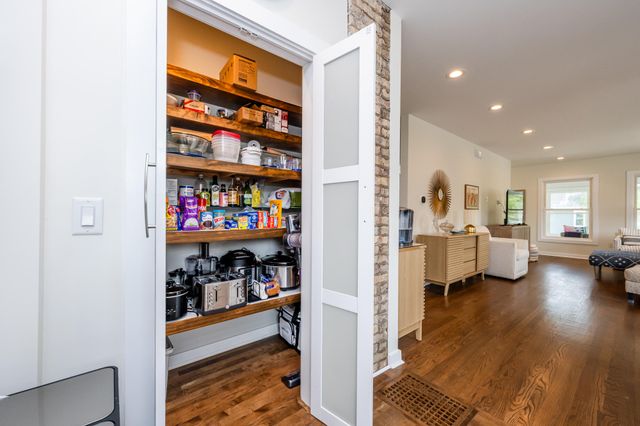 1804 S State Street, St. Joseph, MI 49085