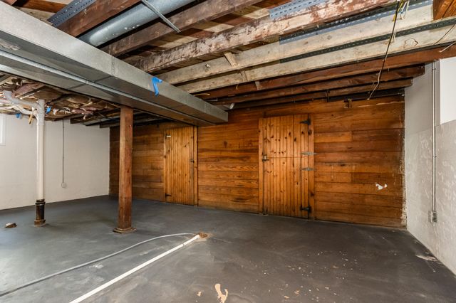 1804 S State Street, St. Joseph, MI 49085