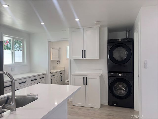 8639 Bothwell, Northridge, CA 91324