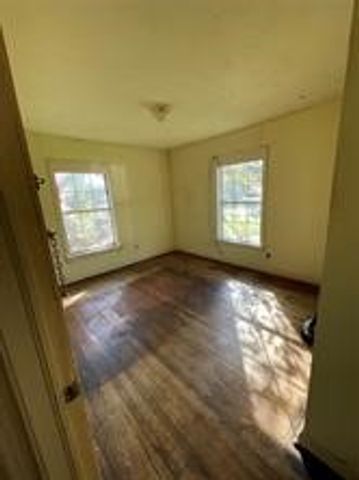 8361 Transit Street, Dallas, TX 75217