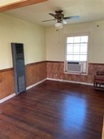 8361 Transit Street, Dallas, TX 75217