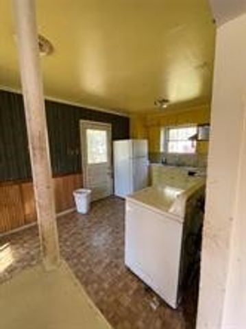 8361 Transit Street, Dallas, TX 75217