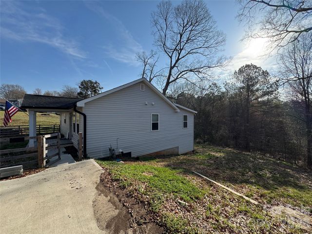 396 Cameron Avenue NE, Concord, NC 28025