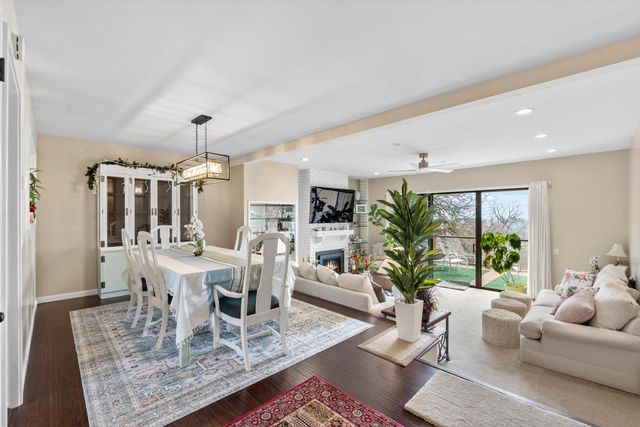 8764 Bluff Ln, Fair Oaks, CA 95628