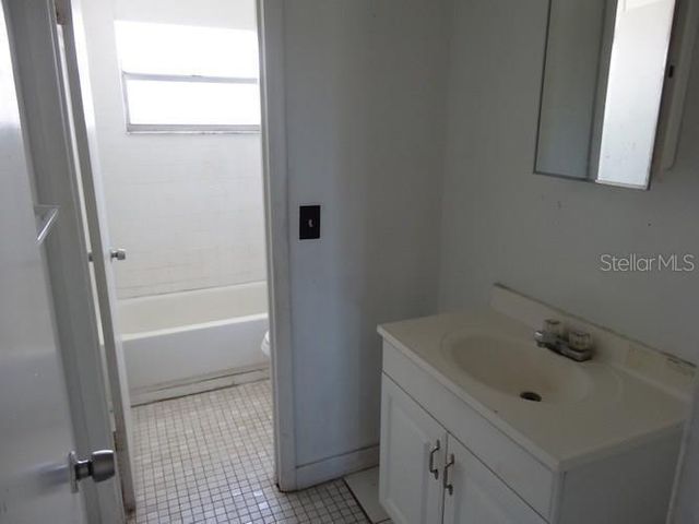 2400 NW 21ST STREET 3, Fort Lauderdale, FL 33311