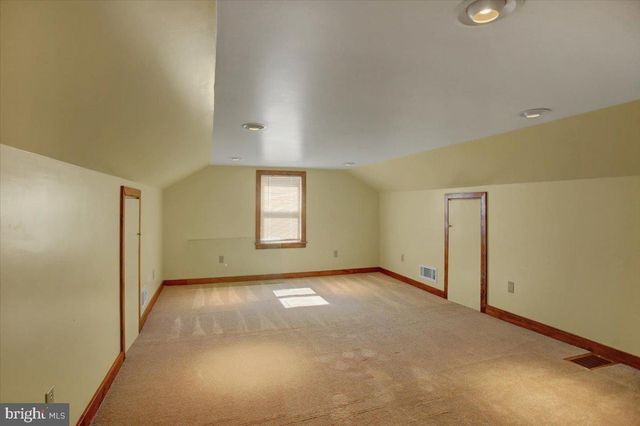 312 ROXBURY RD, Shippensburg, PA 17257