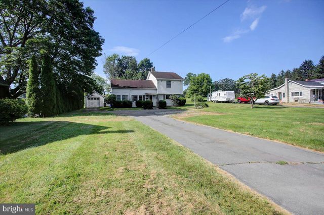 312 ROXBURY RD, Shippensburg, PA 17257