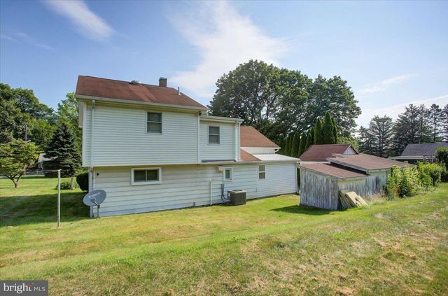 312 ROXBURY RD, Shippensburg, PA 17257