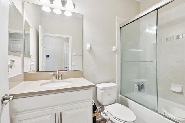 10740 PLEASANT KNOLL DRIVE, Tampa, FL 33647