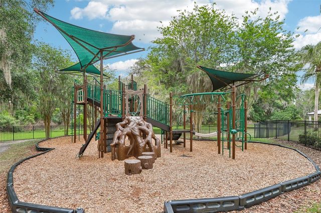 10740 PLEASANT KNOLL DRIVE, Tampa, FL 33647