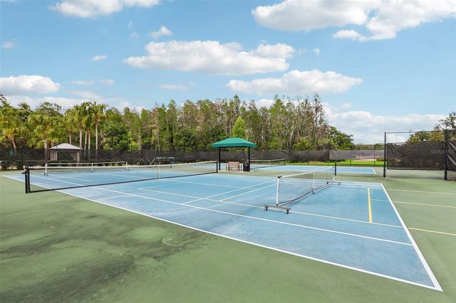 10740 PLEASANT KNOLL DRIVE, Tampa, FL 33647