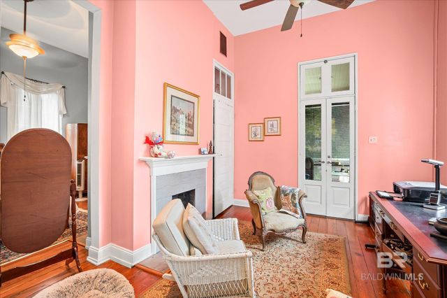 208 S Warren Street, Mobile, AL 36602