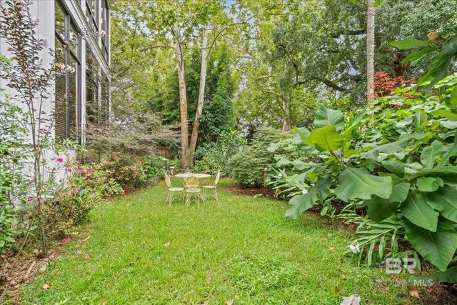 208 S Warren Street, Mobile, AL 36602