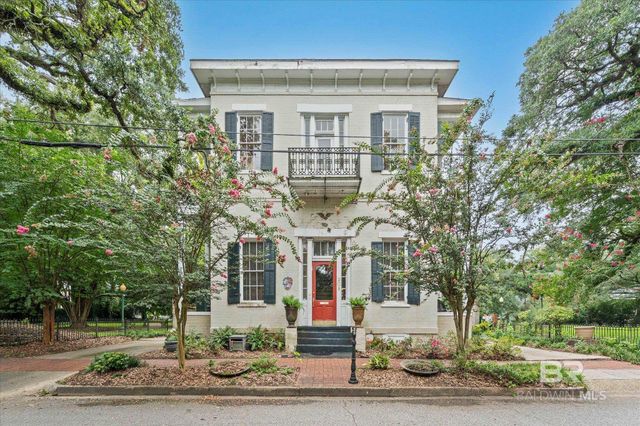 208 S Warren Street, Mobile, AL 36602