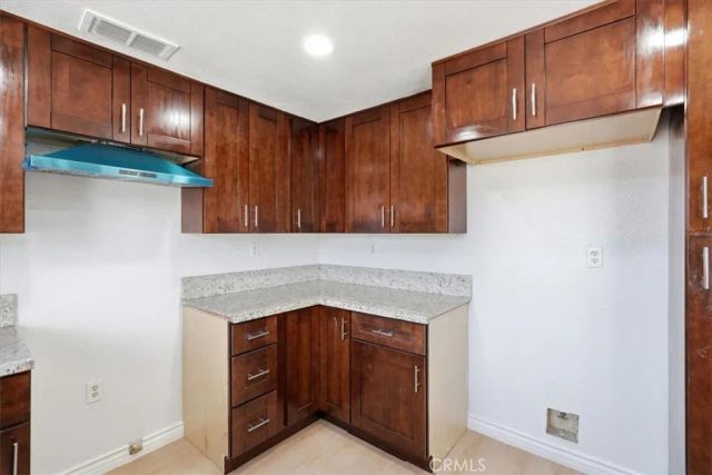 13330 Green Mountain, Corona, CA 92883