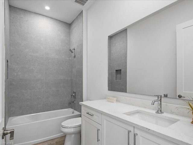 82 Tahiti RD, Marco Island, FL 34145