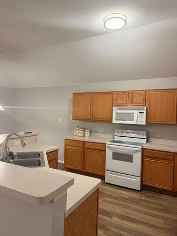 1619 Wintercrest Road, Grand Prairie, TX 75052
