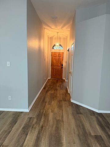 1619 Wintercrest Road, Grand Prairie, TX 75052