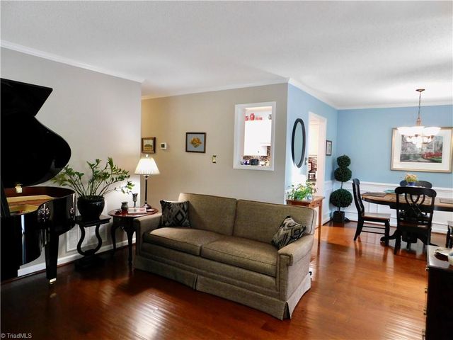 3938 Westridge Meadow Circle, Clemmons, NC 27012