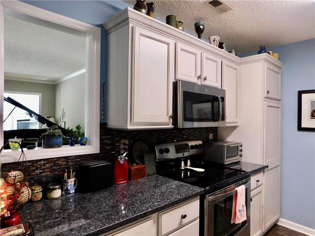 3938 Westridge Meadow Circle, Clemmons, NC 27012