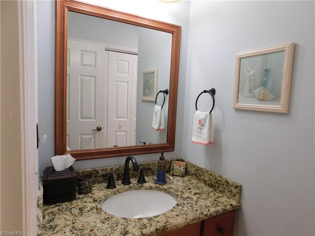 3938 Westridge Meadow Circle, Clemmons, NC 27012