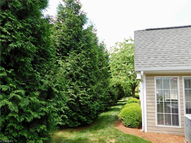3938 Westridge Meadow Circle, Clemmons, NC 27012