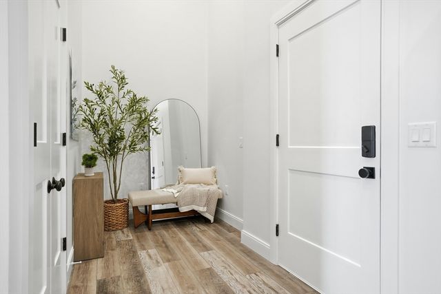 10 Water Street 5, Plymouth, MA 02360