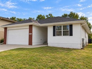2617 PAVICH Drive, Council Bluffs, IA 51501