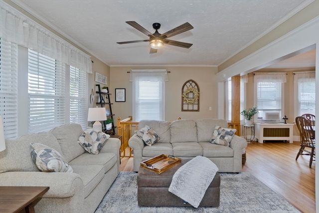 24-26 Gilman, Holyoke, MA 01040