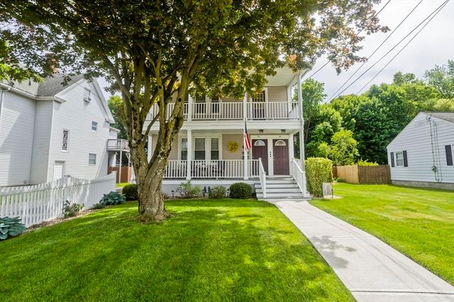 24-26 Gilman, Holyoke, MA 01040