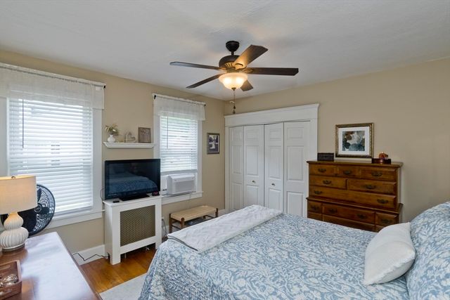 24-26 Gilman, Holyoke, MA 01040