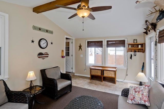 24-26 Gilman, Holyoke, MA 01040