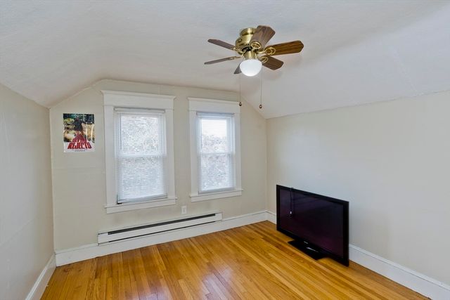 24-26 Gilman, Holyoke, MA 01040