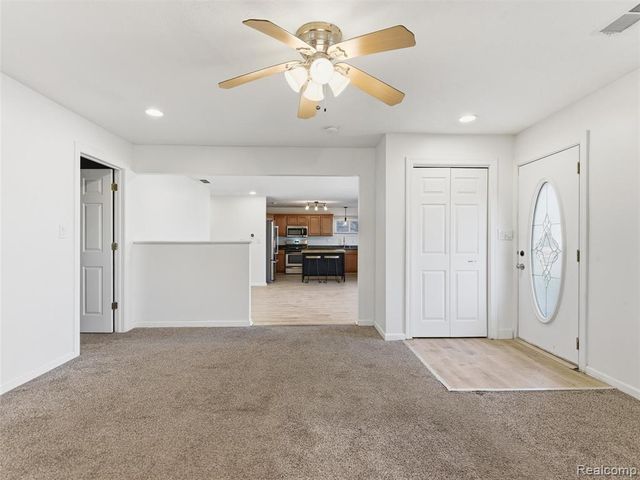 17391 George Washington Drive, Southfield, MI 48075