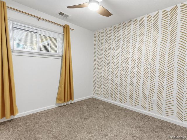 17391 George Washington Drive, Southfield, MI 48075