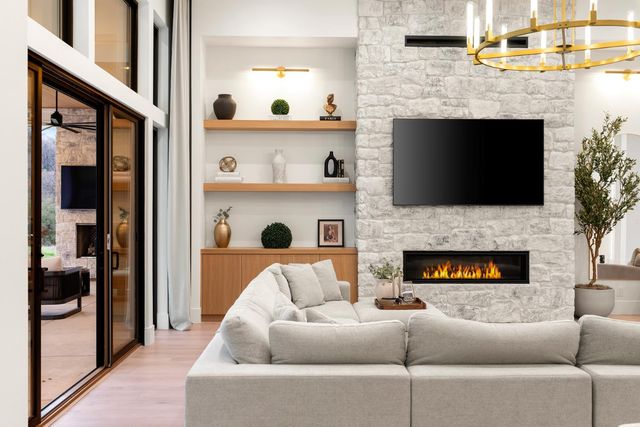 5035 Broken Bow Ln, Rescue, CA 95672