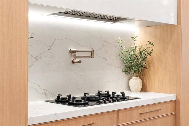 5035 Broken Bow Ln, Rescue, CA 95672