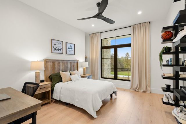 5035 Broken Bow Ln, Rescue, CA 95672