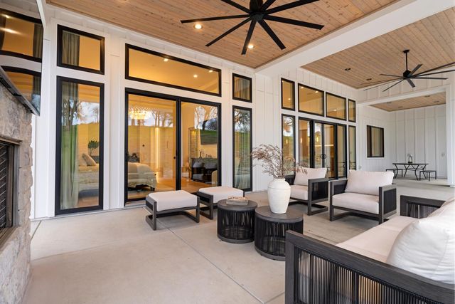 5035 Broken Bow Ln, Rescue, CA 95672