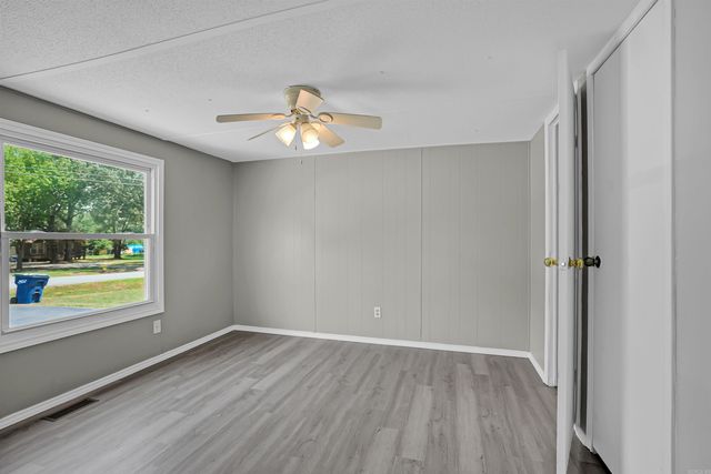 391 Briarwood Loop, Cabot, AR 72023