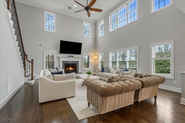 5 Buddy Ln, Mendham Twp., NJ 07945