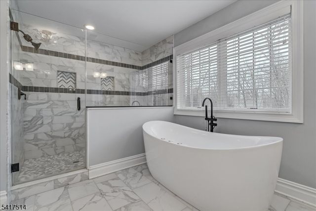 5 Buddy Ln, Mendham Twp., NJ 07945