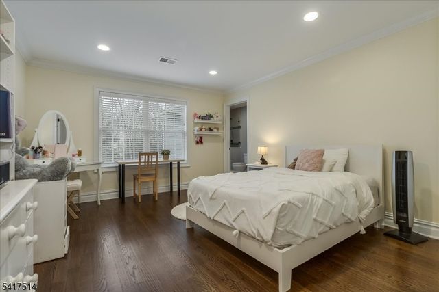 5 Buddy Ln, Mendham Twp., NJ 07945