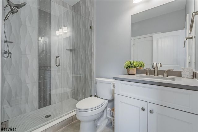 5 Buddy Ln, Mendham Twp., NJ 07945