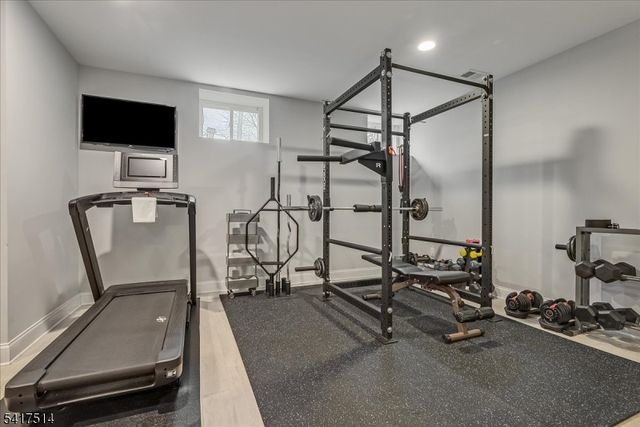 5 Buddy Ln, Mendham Twp., NJ 07945