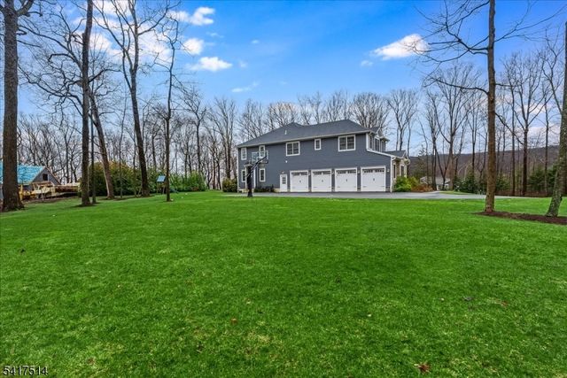 5 Buddy Ln, Mendham Twp., NJ 07945