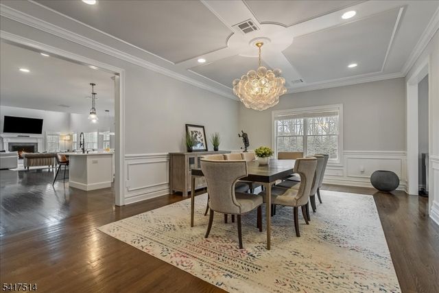 5 Buddy Ln, Mendham Twp., NJ 07945